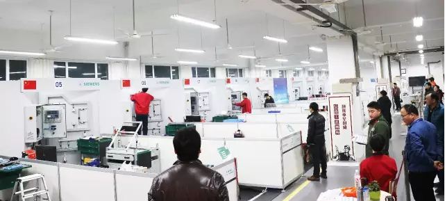 https://mmbiz.qlogo.cn/mmbiz_jpg/zSGco1UATOWSp4dgvcFFN7ohyqGAGiawzQWSqE7xEeV4ia0AsxHdnAIcVf8hBjAVXasiblXia73bgVdRpP0KQfwGRg/640?wx_fmt=jpeg