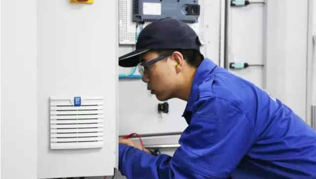 https://mmbiz.qlogo.cn/mmbiz_jpg/zSGco1UATOUuPC4xicuyH6YQltr9WomAAZpx7bXyrVYneBIHujNTp96um1zEo7zST9syM1Yyf6QSic9lyc4ONZIw/640?wx_fmt=jpeg